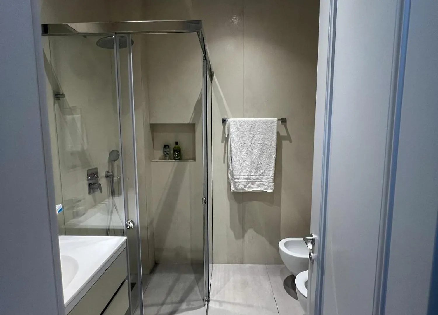 A&E Apartment Tirana 0*,